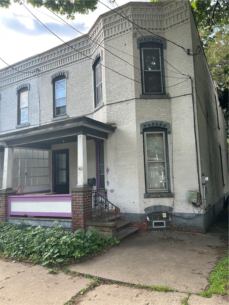 Photo 1 of 6 — 363 W Clinton Street, Elmira City, NY 14901