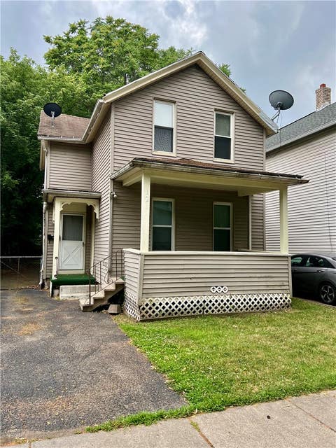 Homes For Sale - 121 Columbia Avenue<br/> Rochester, NY 14608
