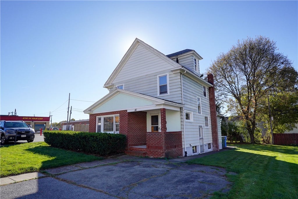 Photo of 41 Crittenden Boulevard #1 Down, Rochester, NY 14620 (MLS # R1723759)