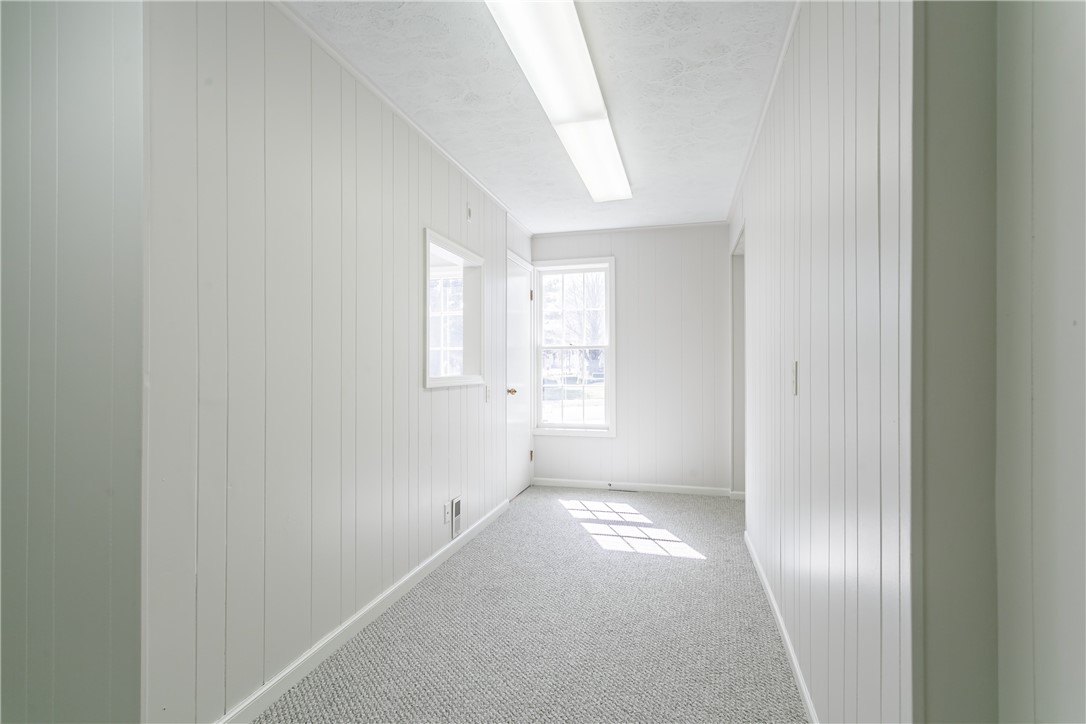 3207 Saint Paul Boulevard, Irondequoit, New York image 33