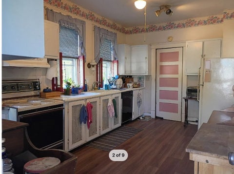 Tiny photo for 117 Elsmere Avenue, Bethlehem, NY 12054 (MLS # R1726229)