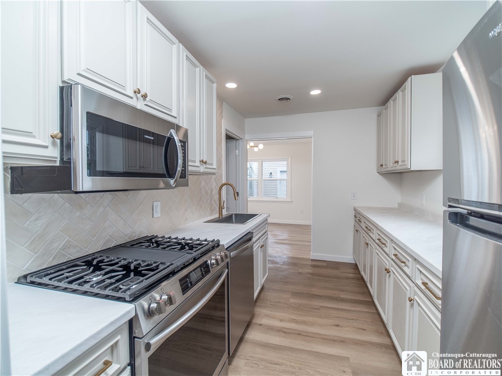 413 Chautauqua Avenue, Jamestown, New York image 8