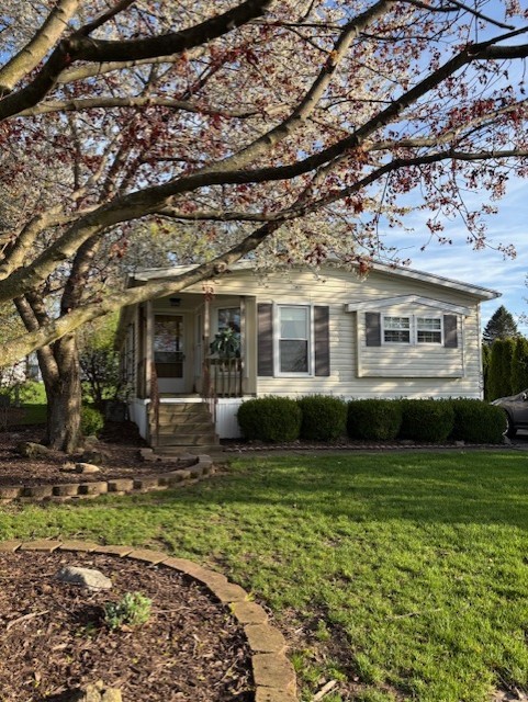 6379 Kims Drive Dr, Victor, New York image 1