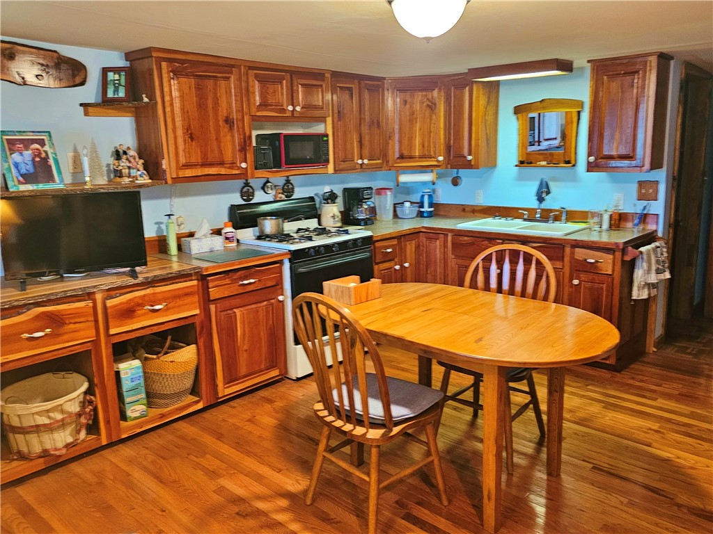 7574 Sunset Trail, Prattsburgh, New York image 15