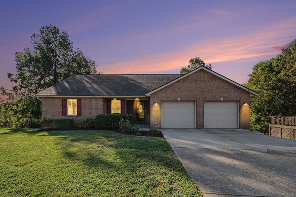 8 RIDGE VIEW CIR, DRY RIDGE, KY 41035 - Image 00b070a04e9d514b56c9e0520dfa15d0/900731033