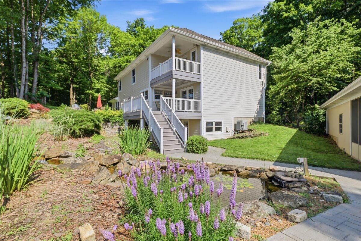 1839 Harmony Hill Dr, Union, KY, 41091, USA, 5 Bedrooms Bedrooms, ,5 BathroomsBathrooms,Residential,Pending,1839 Harmony Hill Dr,644213