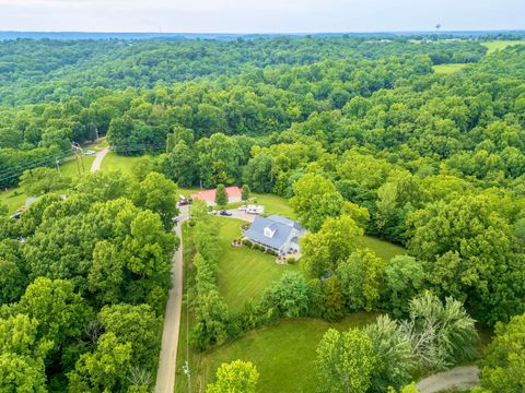 Photo of 680 Timberline Road, Warsaw, KY 41095 (MLS # 644622)