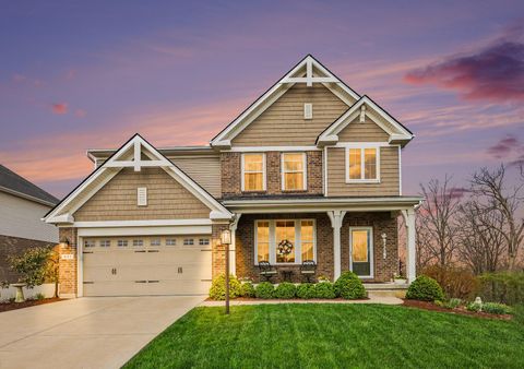 Photo of 843 Lakerun Lane, Erlanger, KY 41018 (MLS # 641517)