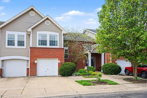 Photo of 6945 Parkview Drive #8, Florence, KY 41042 (MLS # 641534)