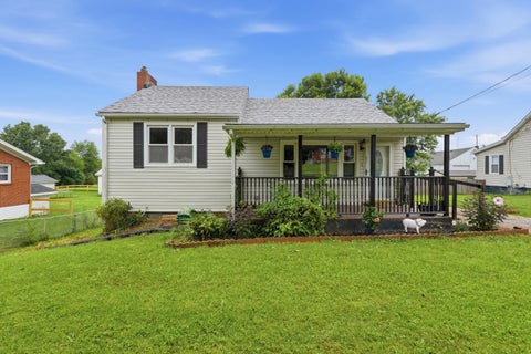 Photo of 671 Main Street, Pleasureville, KY 40057 (MLS # 644625)