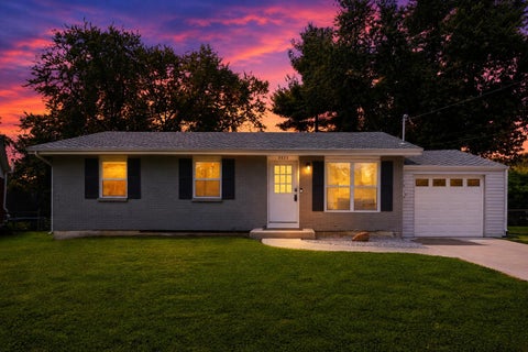 Photo for 3373 Pine Tree Lane