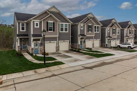 Photo for 688 Streamside Drive Lower