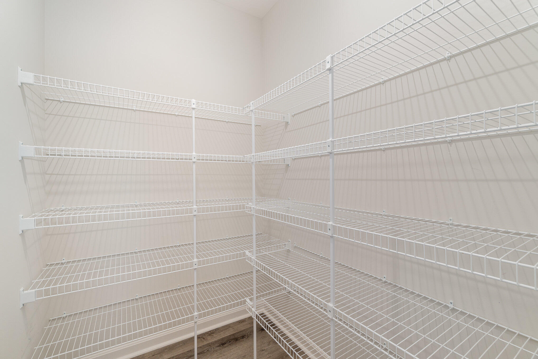 Florence, Kentucky 41042, United States, 2 Bedrooms Bedrooms, ,2 BathroomsBathrooms,Residential,Active,173447