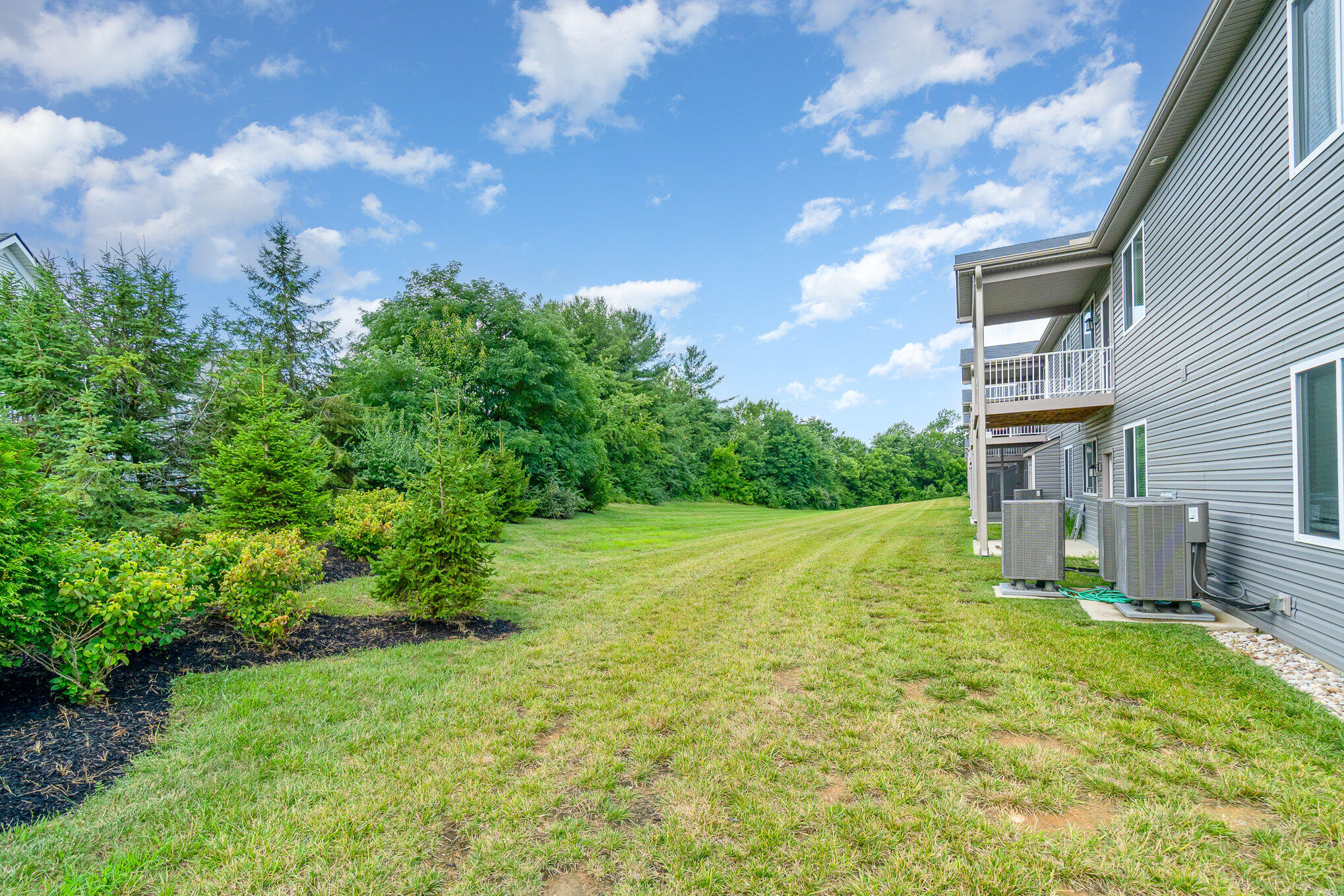 Florence, Kentucky 41042, United States, 2 Bedrooms Bedrooms, ,2 BathroomsBathrooms,Residential,Active,173447