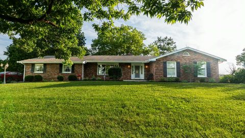Photo of 6862 Autumn Lane, Cold Spring, KY 41076 (MLS # 644586)