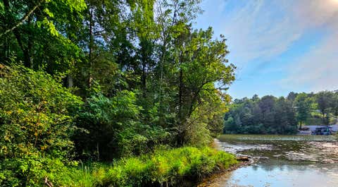 Photo for 445 Elk Lake Resort Road 1421