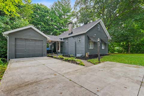 Photo of 108 Clover Avenue, Erlanger, KY 41018 (MLS # 645344)