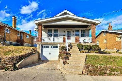 Photo of 49 Miller Lane, Fort Thomas, KY 41075 (MLS # 641502)