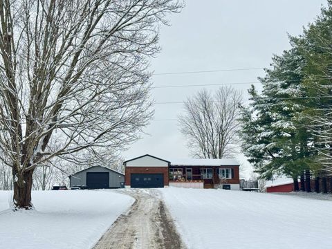 Photo of 13494 Salem Creek Road, Crittenden, KY 41030 (MLS # 638495)