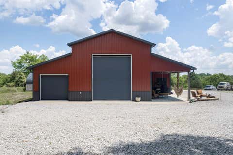 Photo for 721 N Bluegrass Road