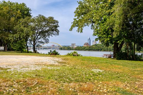 Tiny photo for 106 Ward Avenue, Bellevue, KY 41073 (MLS # 635106)