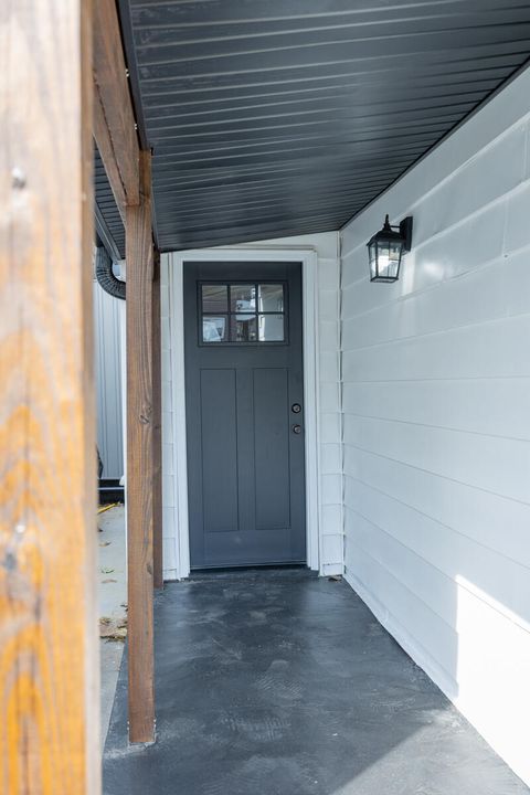 Tiny photo for 106 Ward Avenue, Bellevue, KY 41073 (MLS # 635106)