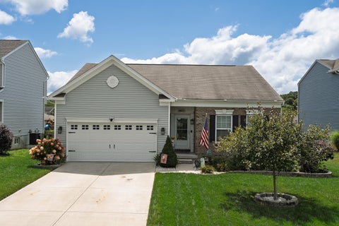Photo of 947 Willow Creek Drive, Alexandria, KY 41001 (MLS # 645333)