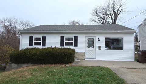 Photo of 110 Lee Street, Elsmere, KY 41018 (MLS # 638494)