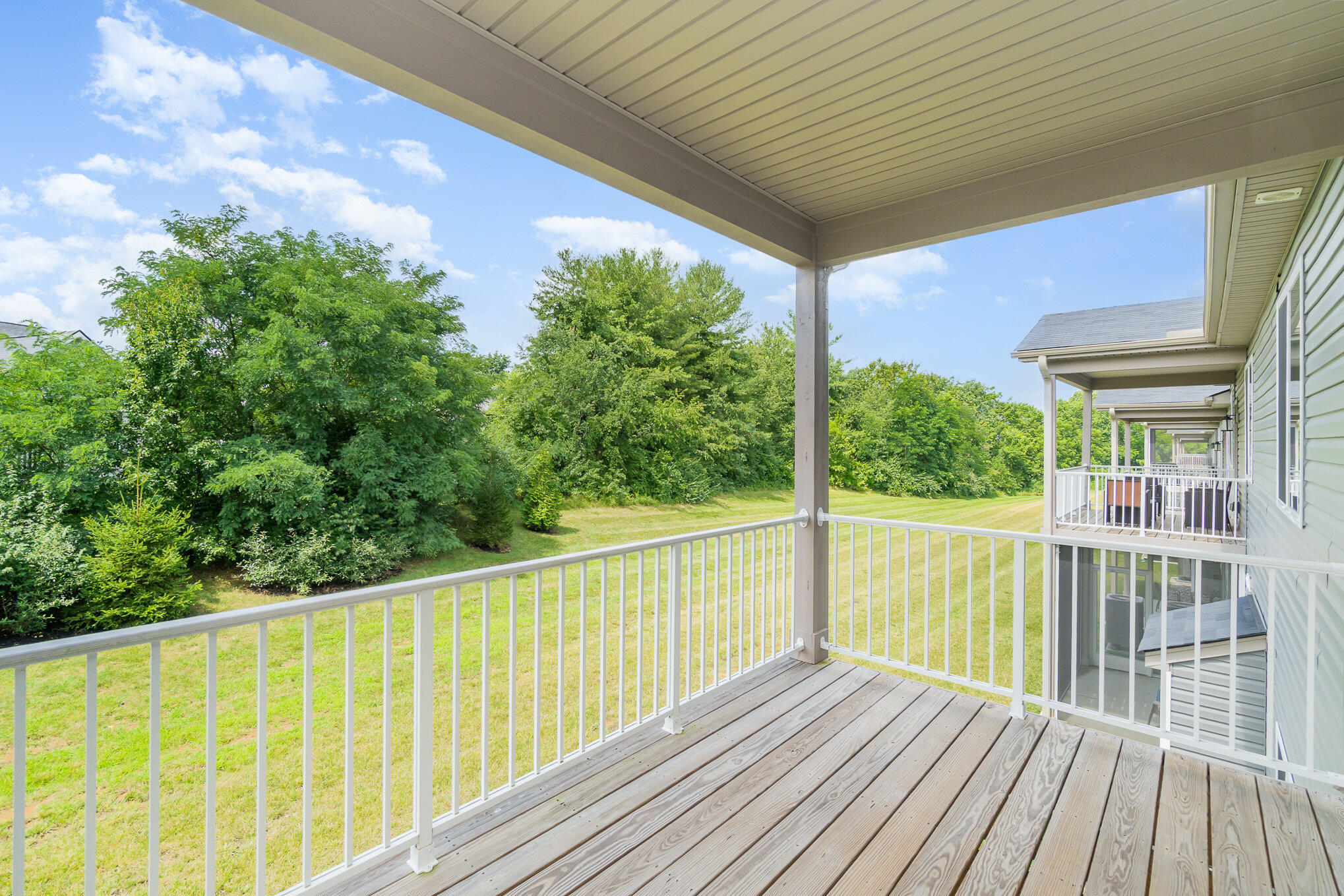 Florence, Kentucky 41042, United States, 2 Bedrooms Bedrooms, ,2 BathroomsBathrooms,Residential,Active,216560