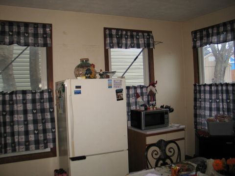 Tiny photo for 330 W 9th Street W, Newport, KY 41071 (MLS # 638258)