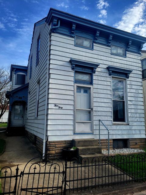 Tiny photo for 330 W 9th Street W, Newport, KY 41071 (MLS # 638258)