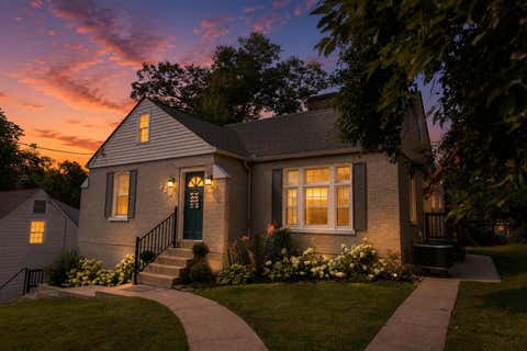 Photo of 329 Highland Avenue, Fort Mitchell, KY 41017 (MLS # 645992)