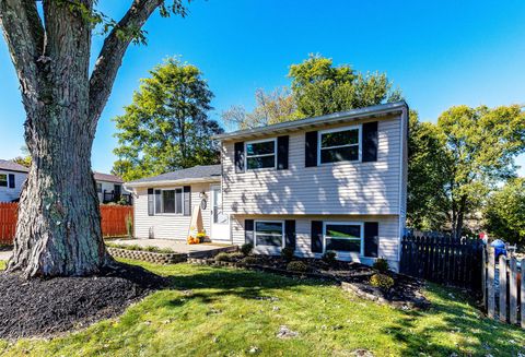 Photo of 6050 Belair Drive, Florence, KY 41042 (MLS # 637457) Photo of 6050 Belair Drive, Florence, KY 41042 (MLS # 637457)