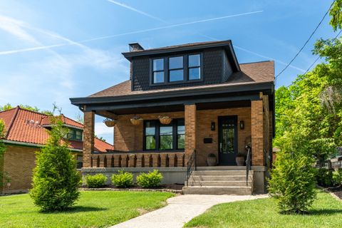 Photo of 83 Kyles Lane, Covington, KY 41011 (MLS # 641817)