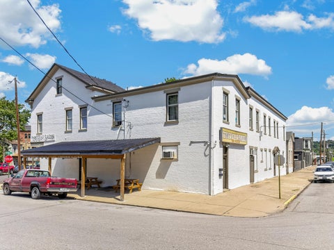 Photo for 613 Berry Street