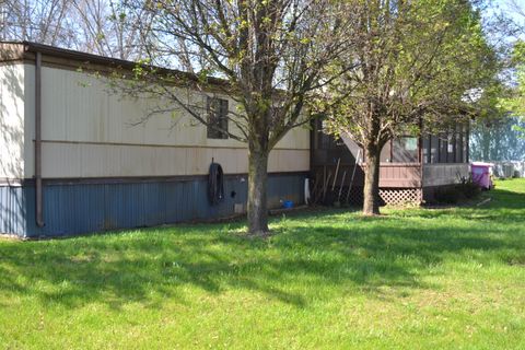 132 Riverside Drive, Perry Park, KY 40363 - #: 622725