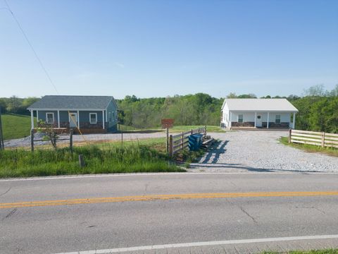 775 Knoxville Road, Dry Ridge, KY 41035 - #: 622493