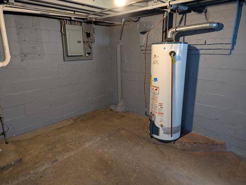 Tiny photo for 103 Joyce Avenue, Southgate, KY 41071 (MLS # 641704)