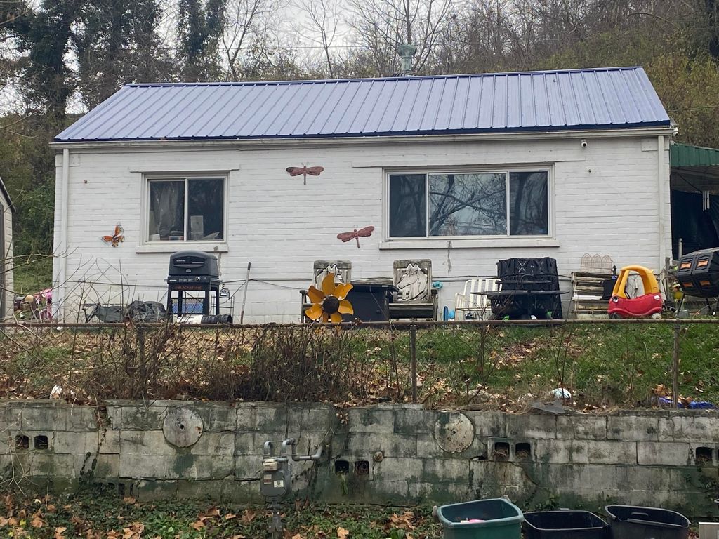 678 Lexington Pike, Maysville, KY 41056, MLS #638324 - Howard Hanna