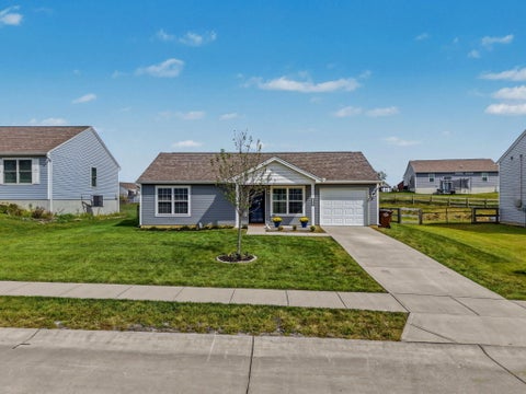 Photo for 589 Summer Pointe Drive