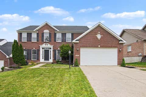 Photo of 628 Turfrider Court, Walton, KY 41094 (MLS # 643922)