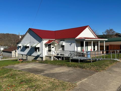 1413 Forest Avenue, Maysville, KY 41056 - #: 618763