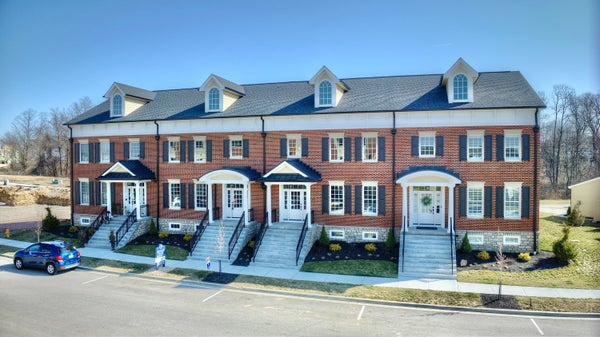 1097 WALBURG AVE, VILLA HILLS, KY 41017 - Image b60b33d2c4e04d9aa4f9db82ee7fe35b/4047362641