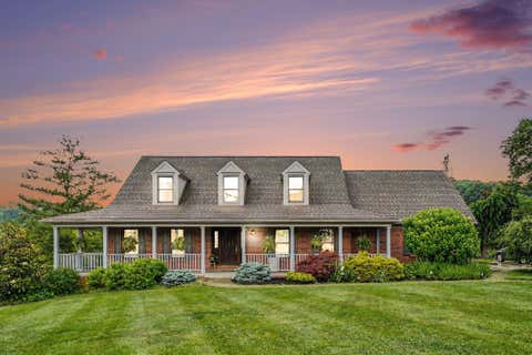 Photo for 202 Stonycreek Court