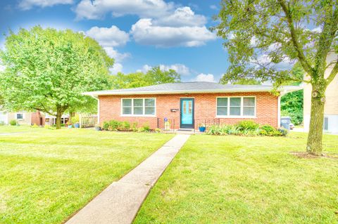 Photo of 2401 Carlisle Avenue, Fort Mitchell, KY 41017 (MLS # 638514)