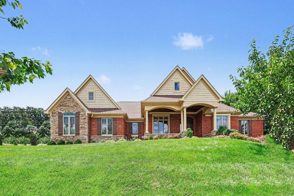 931 SQUIRE OAKS DR, VILLA HILLS, KY 41017 - Image c7a526357968e44622cdb06247bdf3e6/394652158