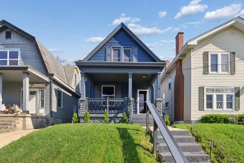 Photo of 164 E 42nd Street, Covington, KY 41015 (MLS # 641518)