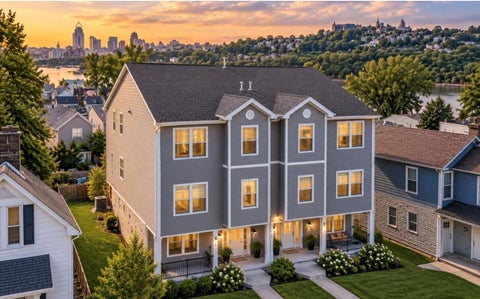 Photo of 136 O Fallon Avenue, Bellevue, KY 41073 (MLS # 646631)