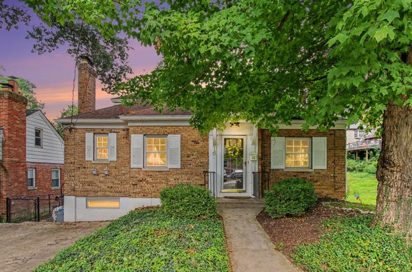 16 EDWARDS CT, FORT THOMAS, KY 41075 - Image d05db94a18e643d1b2fea21e3dc6c6a0/1675420436
