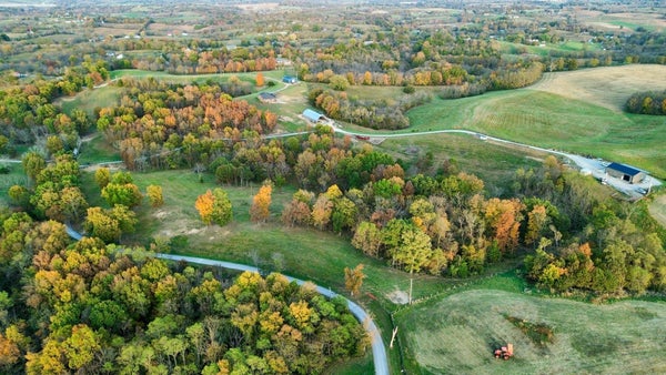 1416 JUNCTION PIKE, BERRY, KY 41003 - Image d09e56355f0fc31990bbdd66289f25ef/1081347004